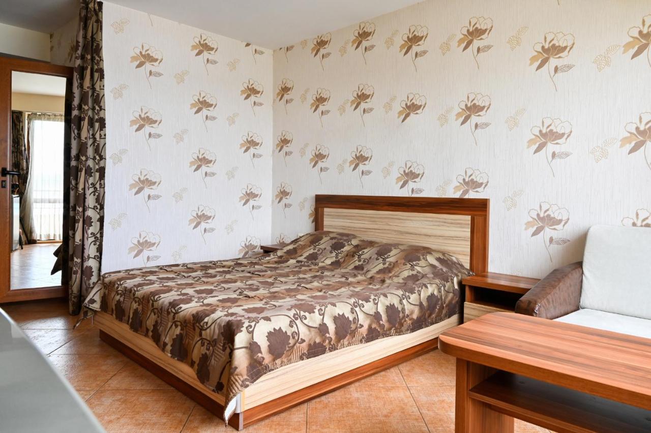 Complex Chayka Guest House เบียลา ภายนอก รูปภาพ